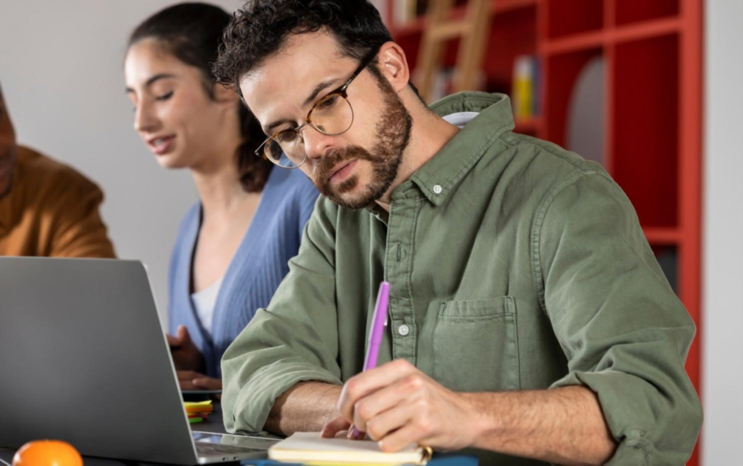 Consultation financière personnalisée dans nos bureaux bordelais